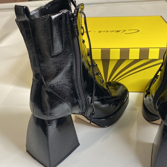 Circus by Sam Edelman Karter Fashion Boot - Picture 13 of 16